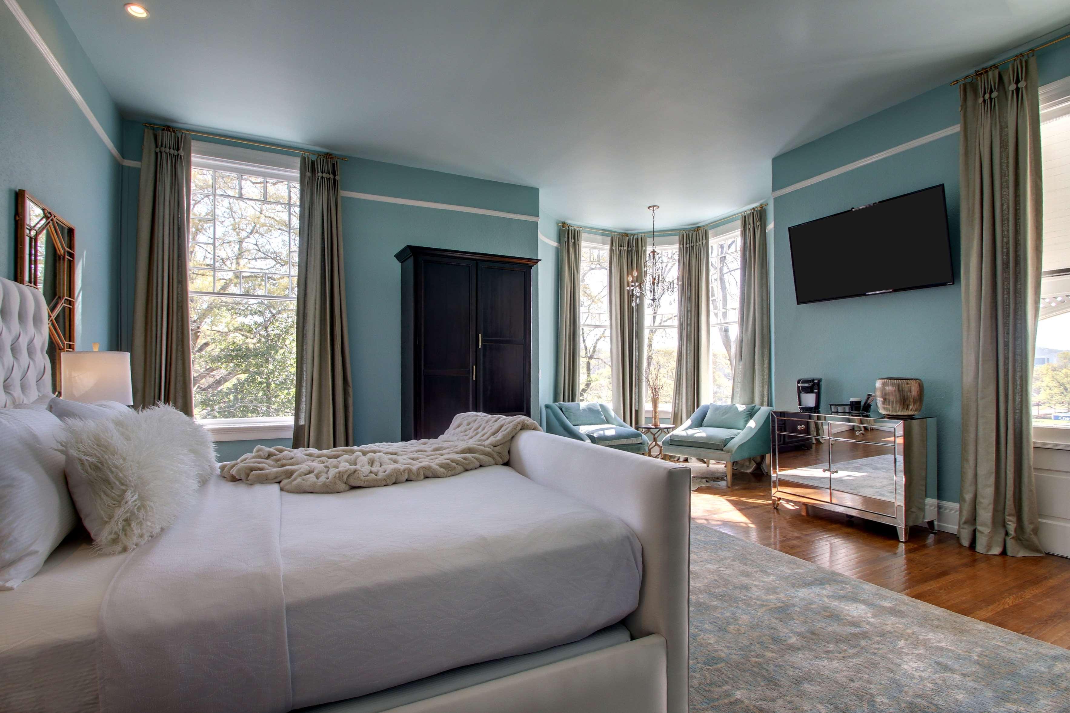 Hotel Finial BW Premier Collection Oxford - Anniston Bilik gambar