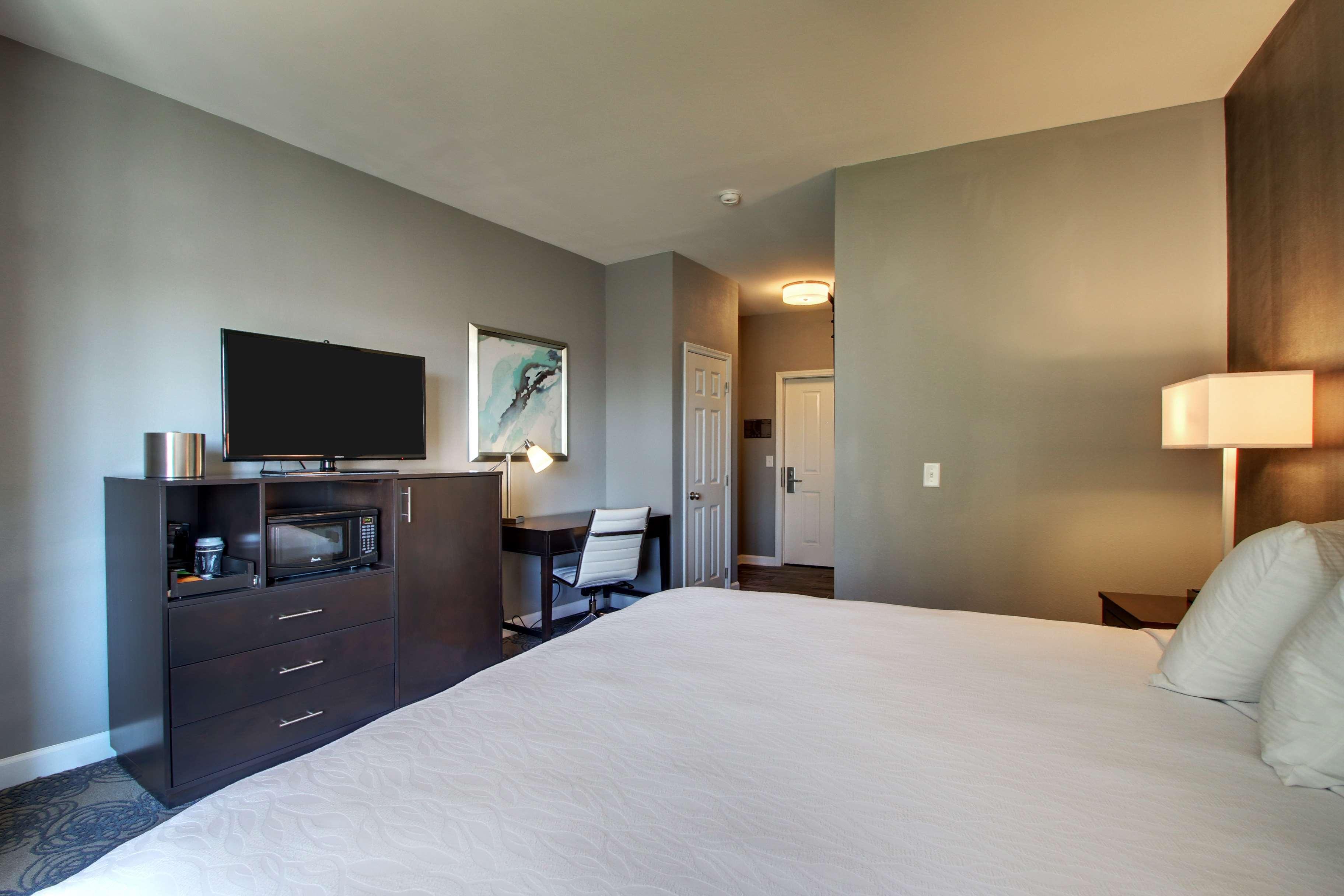Hotel Finial BW Premier Collection Oxford - Anniston Bilik gambar
